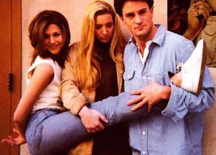 The One Where Jennifer, Lisa, And Matthew Are Goofing Around