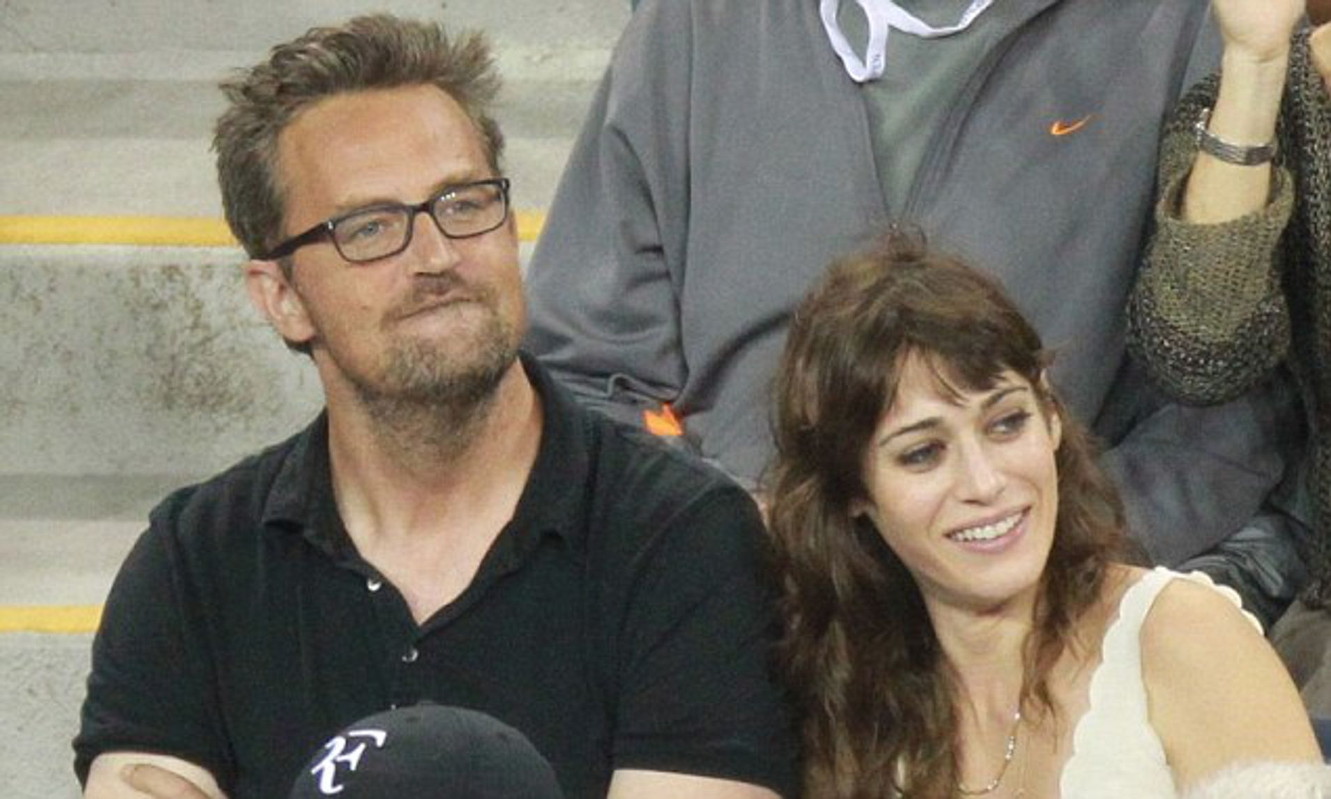 matthew perry and lizzy caplan