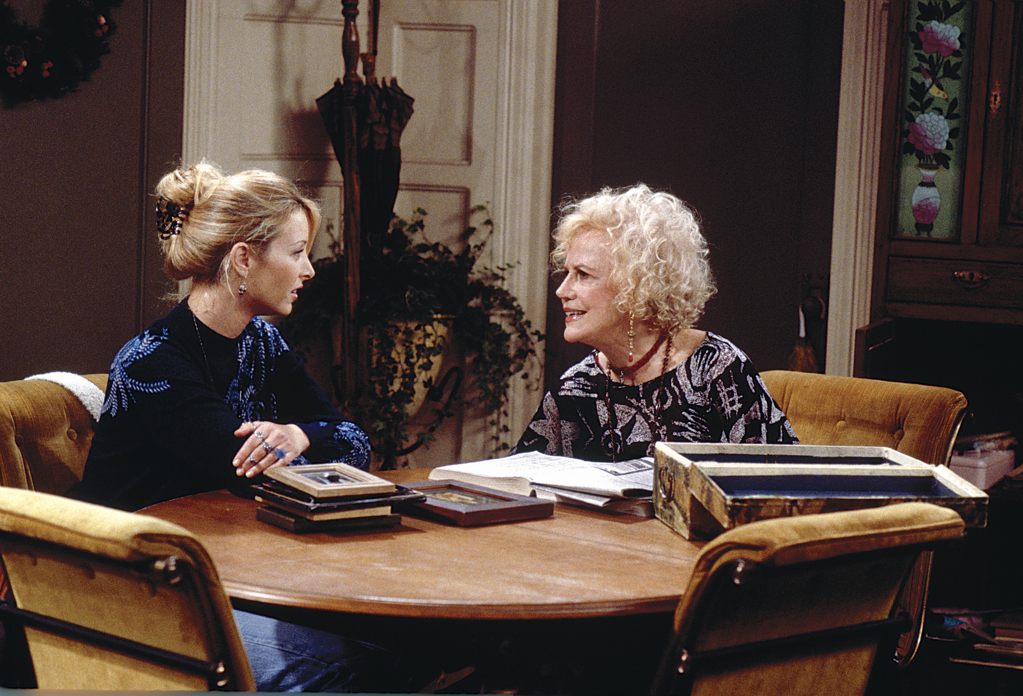 audra lindley in Friends