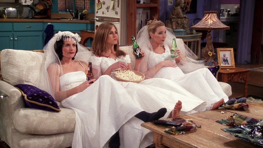 Monica Rachel Phoebe wedding dress