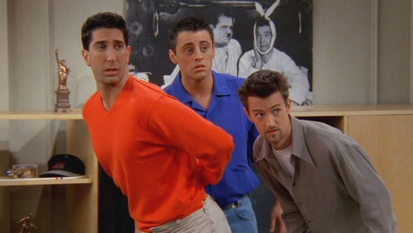 Ross-Joey-and-Chandler in Chandler's apartment