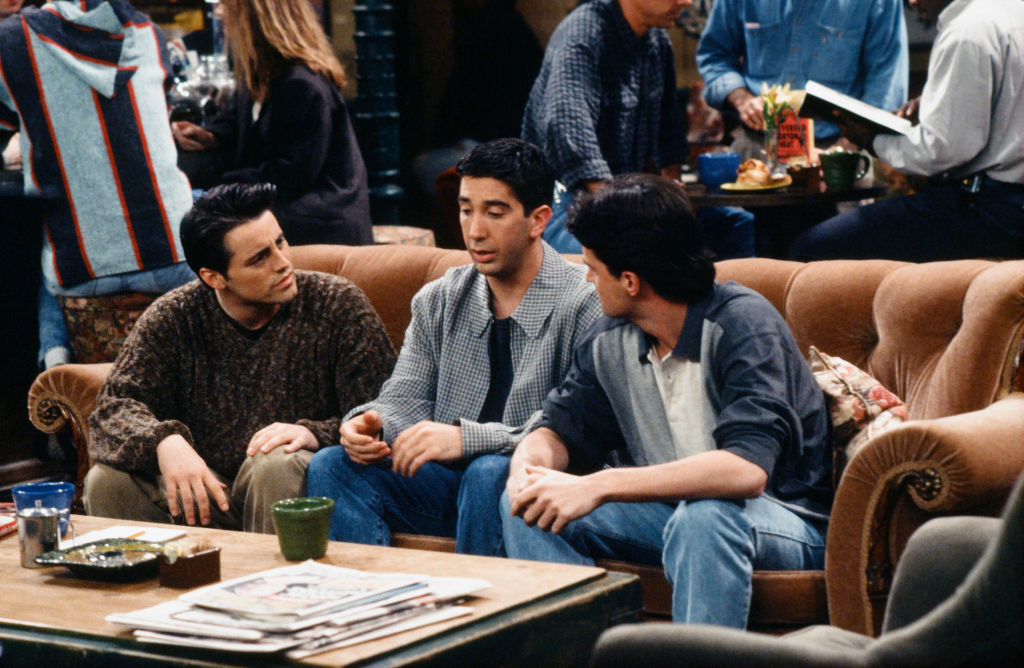 Ross-Chandler-and-Joey-sitting on a couch